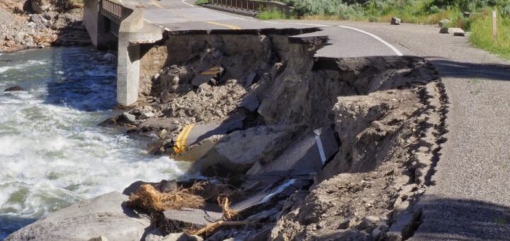 YELLOWSTONE: THE DAY NATURE TURNED INTO A NIGHTMARE  YELLOWSTONE, USA — June 2022
